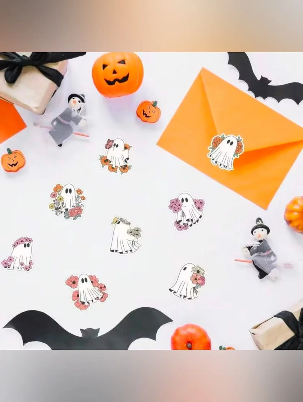 500 Ghost Halloween Stickers - 8 Scary Designs